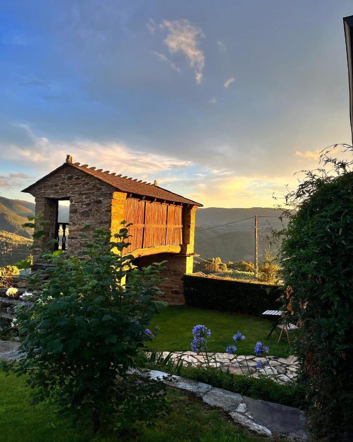 Complejo Rural Lar De Vies Pension A Pontenova Buitenkant foto