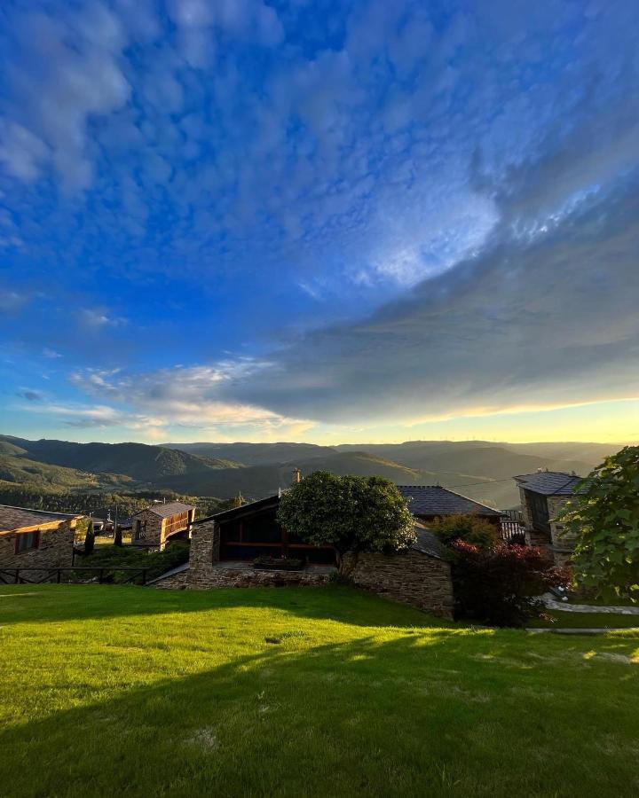 Complejo Rural Lar De Vies Pension A Pontenova Buitenkant foto