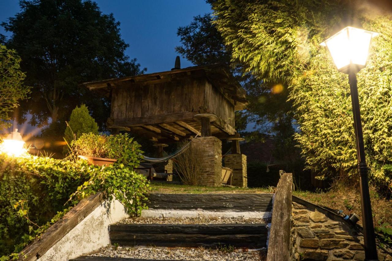 Complejo Rural Lar De Vies Pension A Pontenova Buitenkant foto