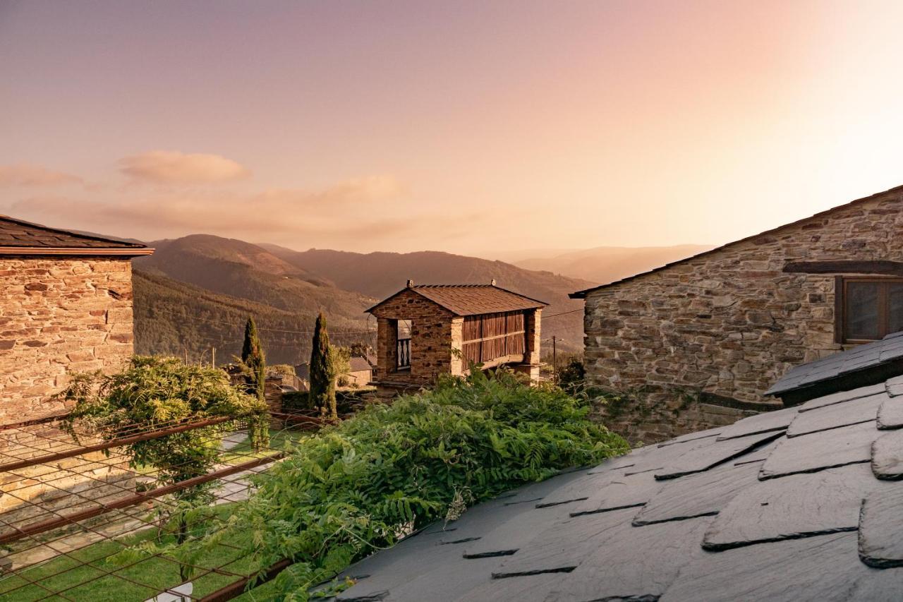 Complejo Rural Lar De Vies Pension A Pontenova Buitenkant foto